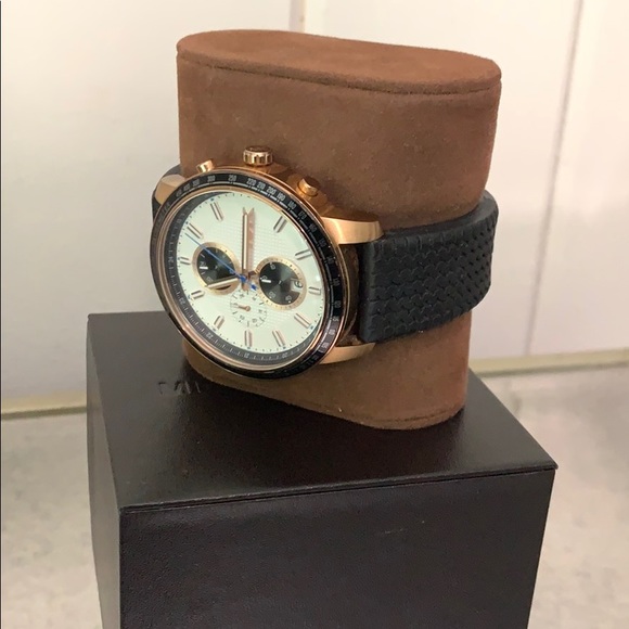 Michael Kors Chronograph w/ Tire Track Rubber-band - Picture 2 of 4